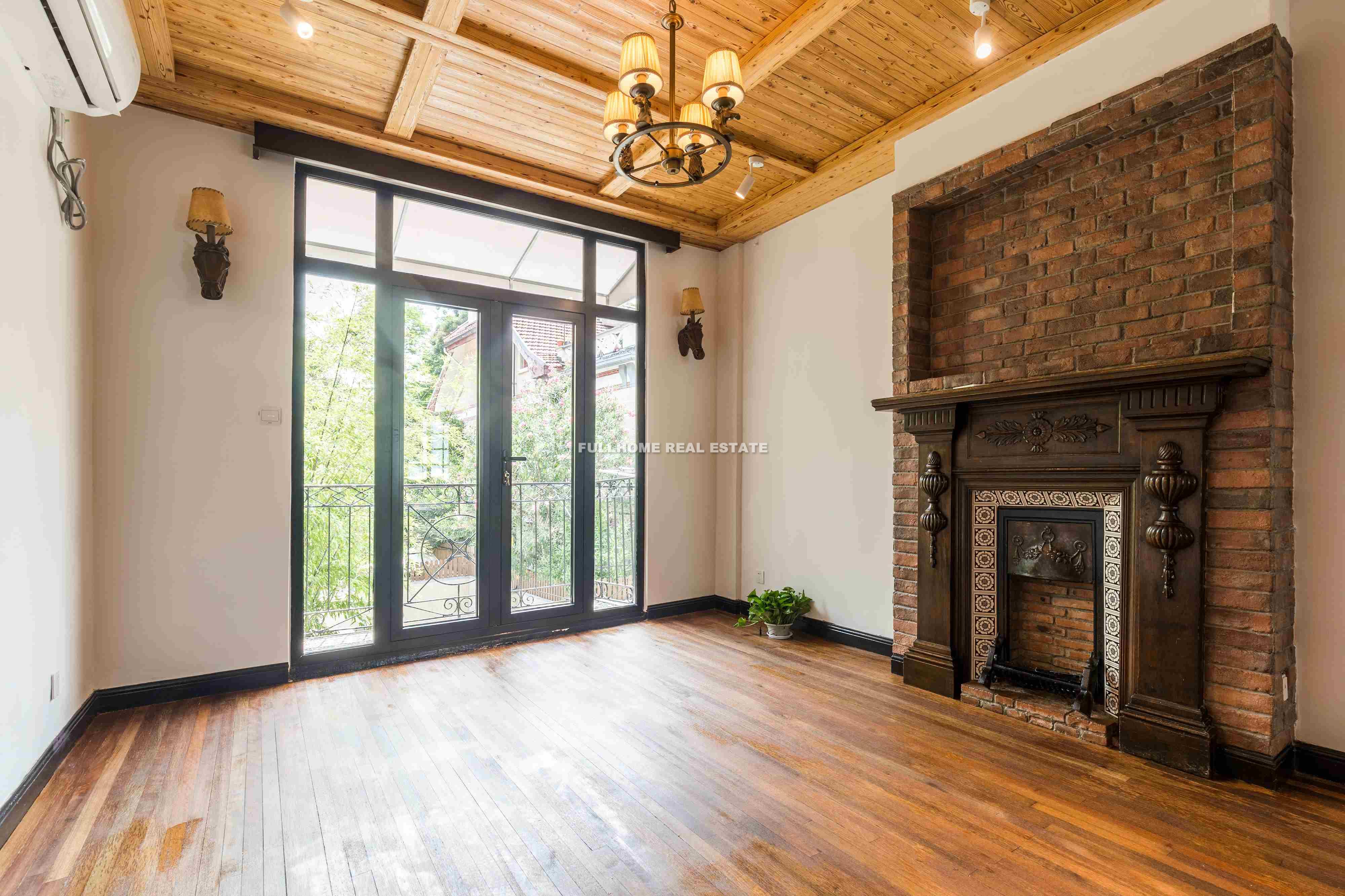 Lane1-500 Tianping Road Old House - Interior view 15, Shanghai rental property