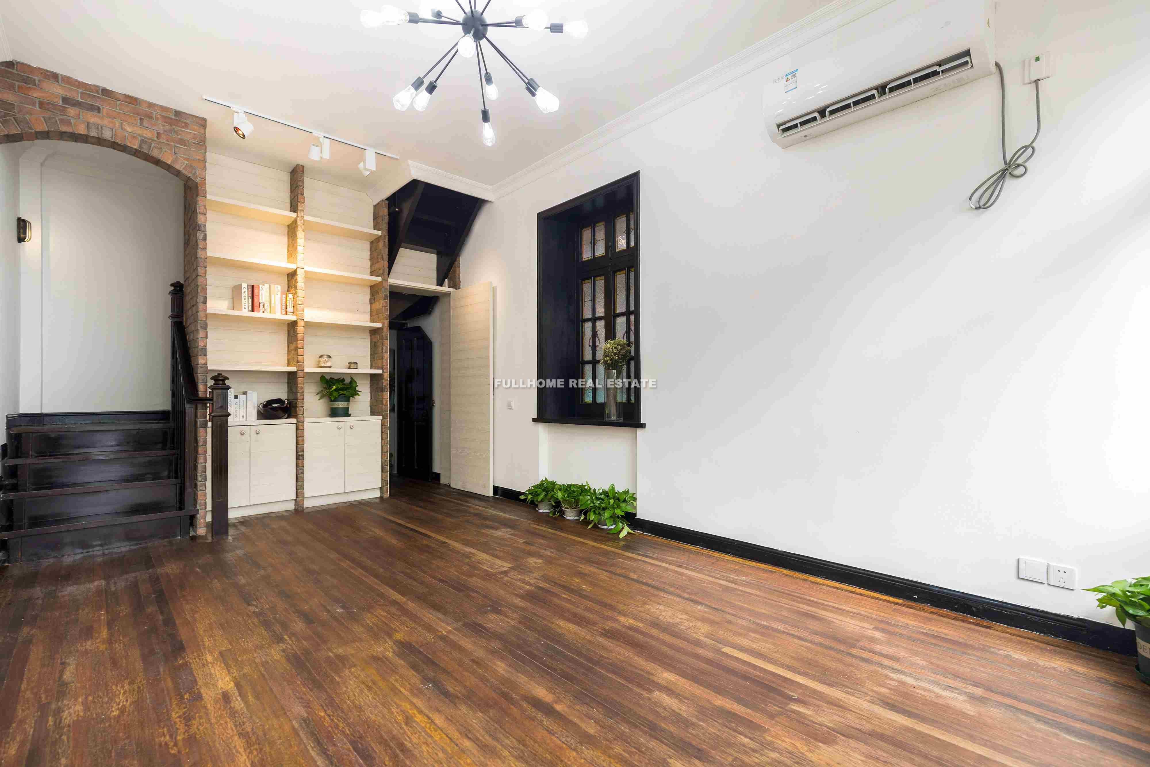 Lane1-500 Tianping Road Old House - Interior view 5, Shanghai rental property