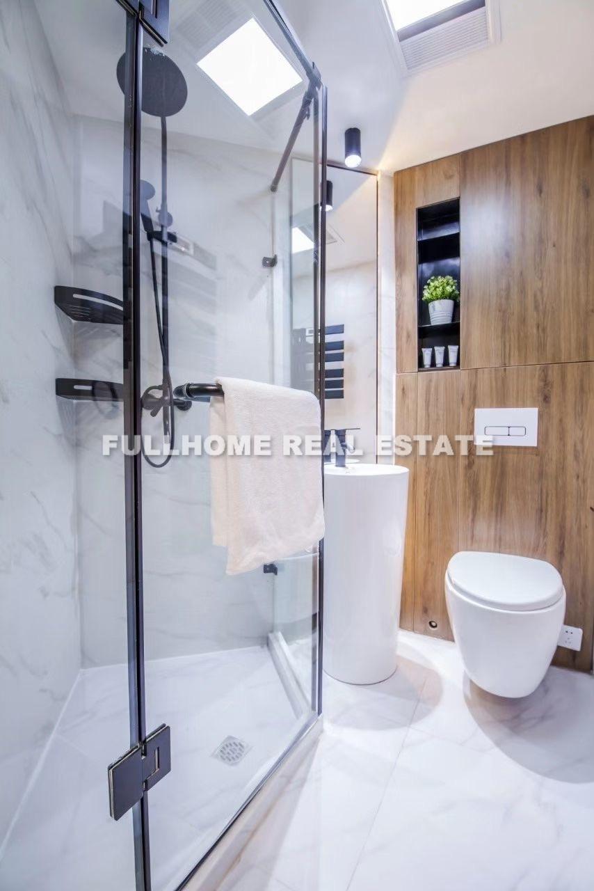 Hong Kong Plaza - Interior view 10, Shanghai rental property