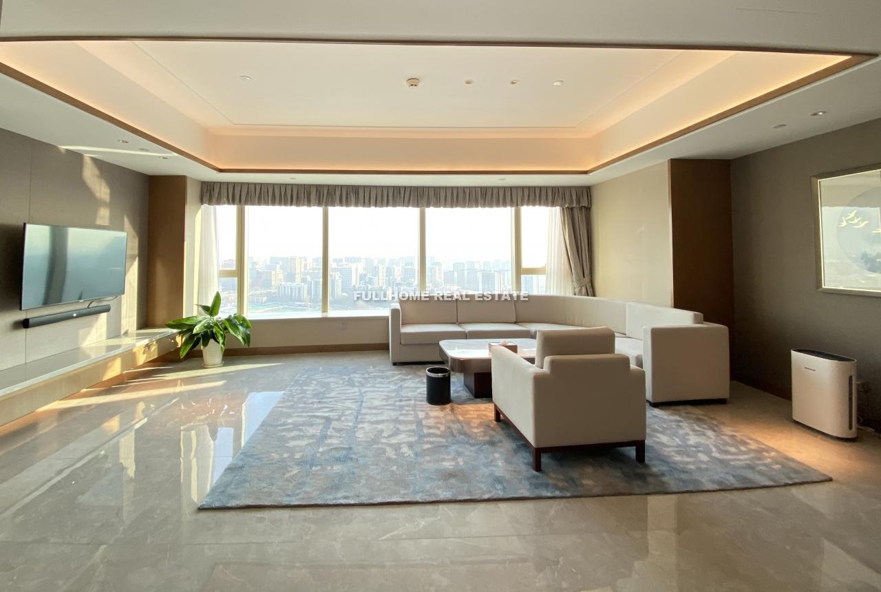 Same compound: Orientino Executive Apartments Beijing, 3 bedrooms in Beijing