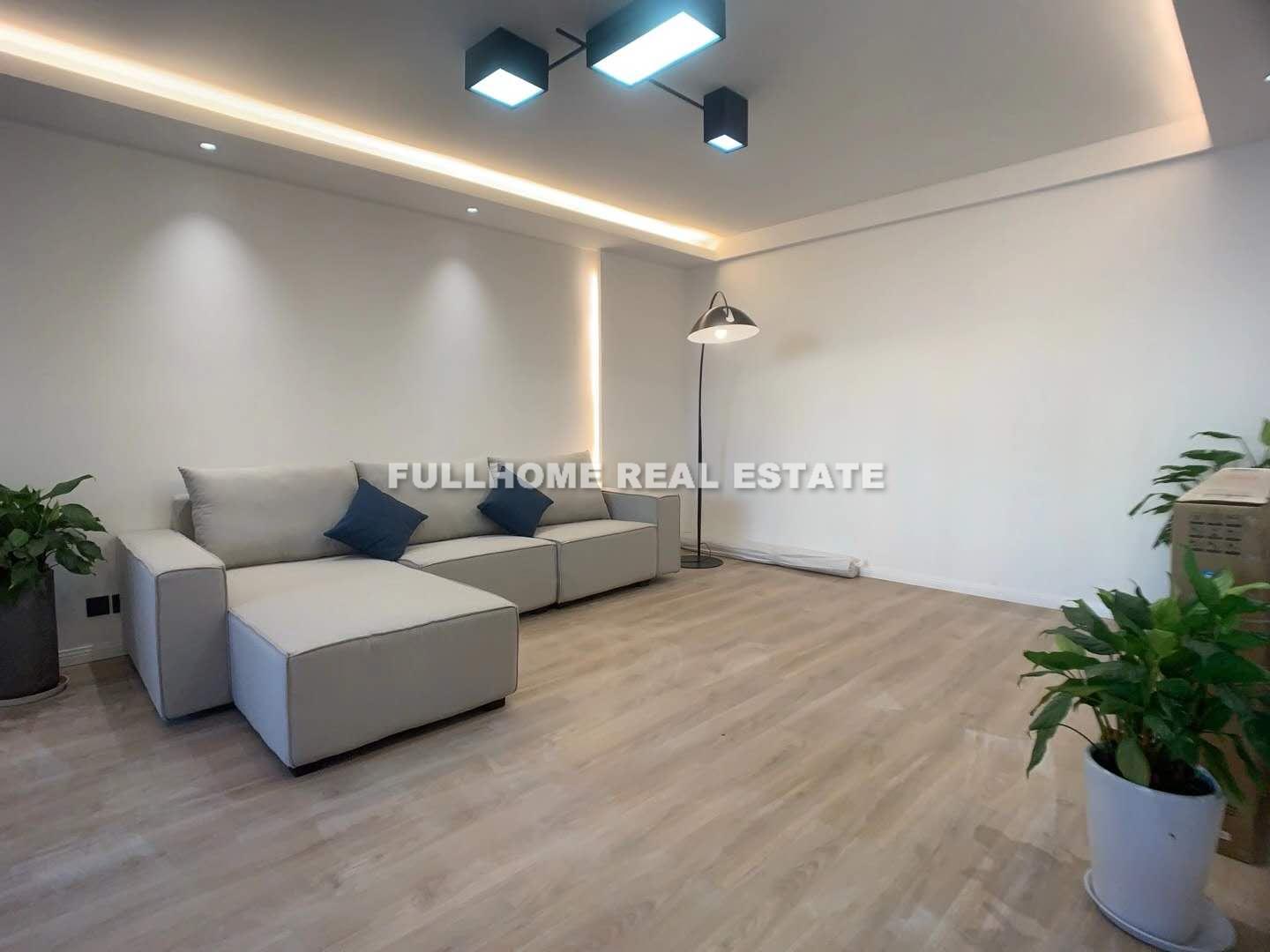 Yunhe Garden - 2 bedroom apartment in Shanghai, Jing An, Downtown
