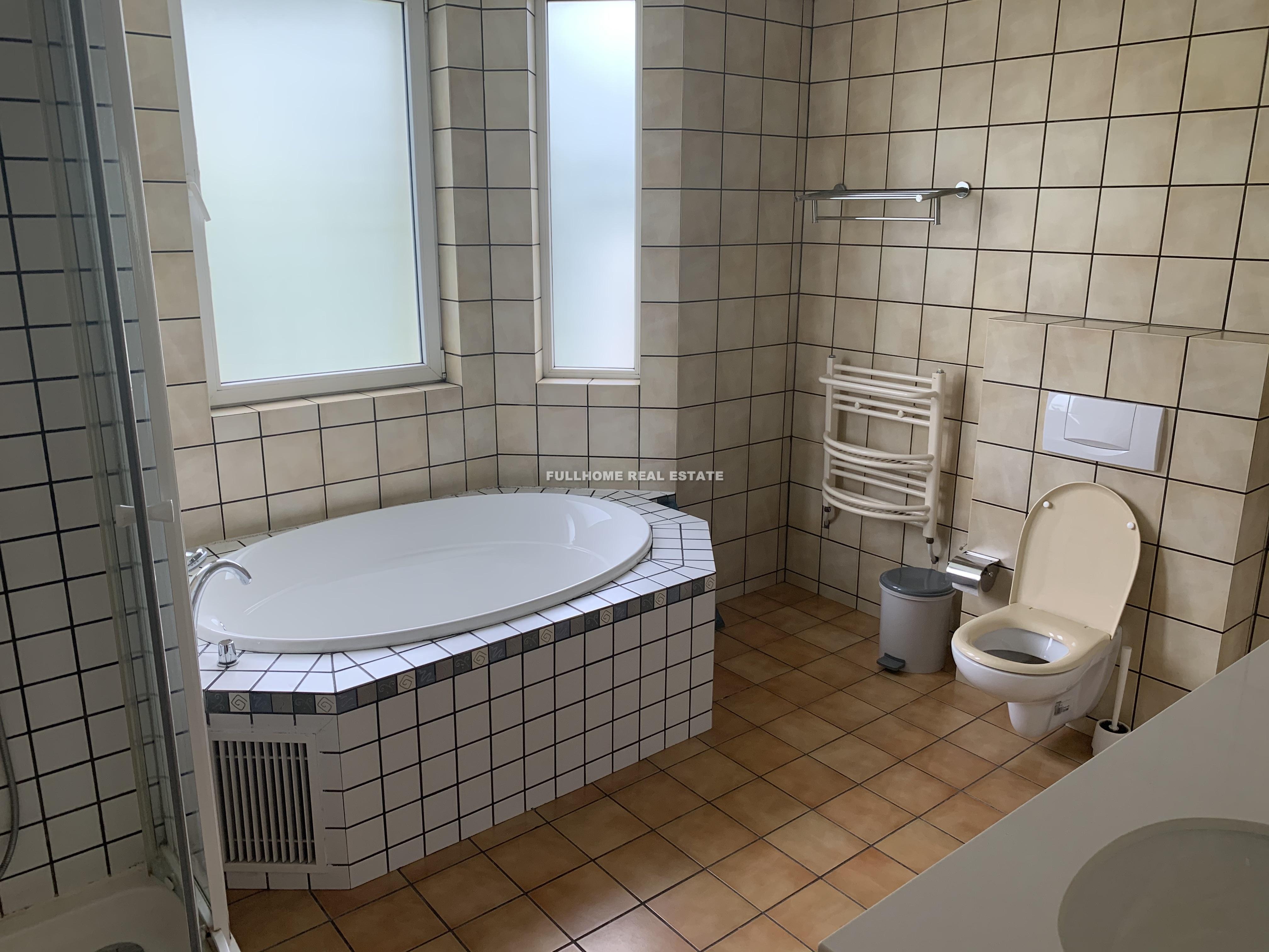 Violet Country Villa - Interior view 14, Shanghai rental property