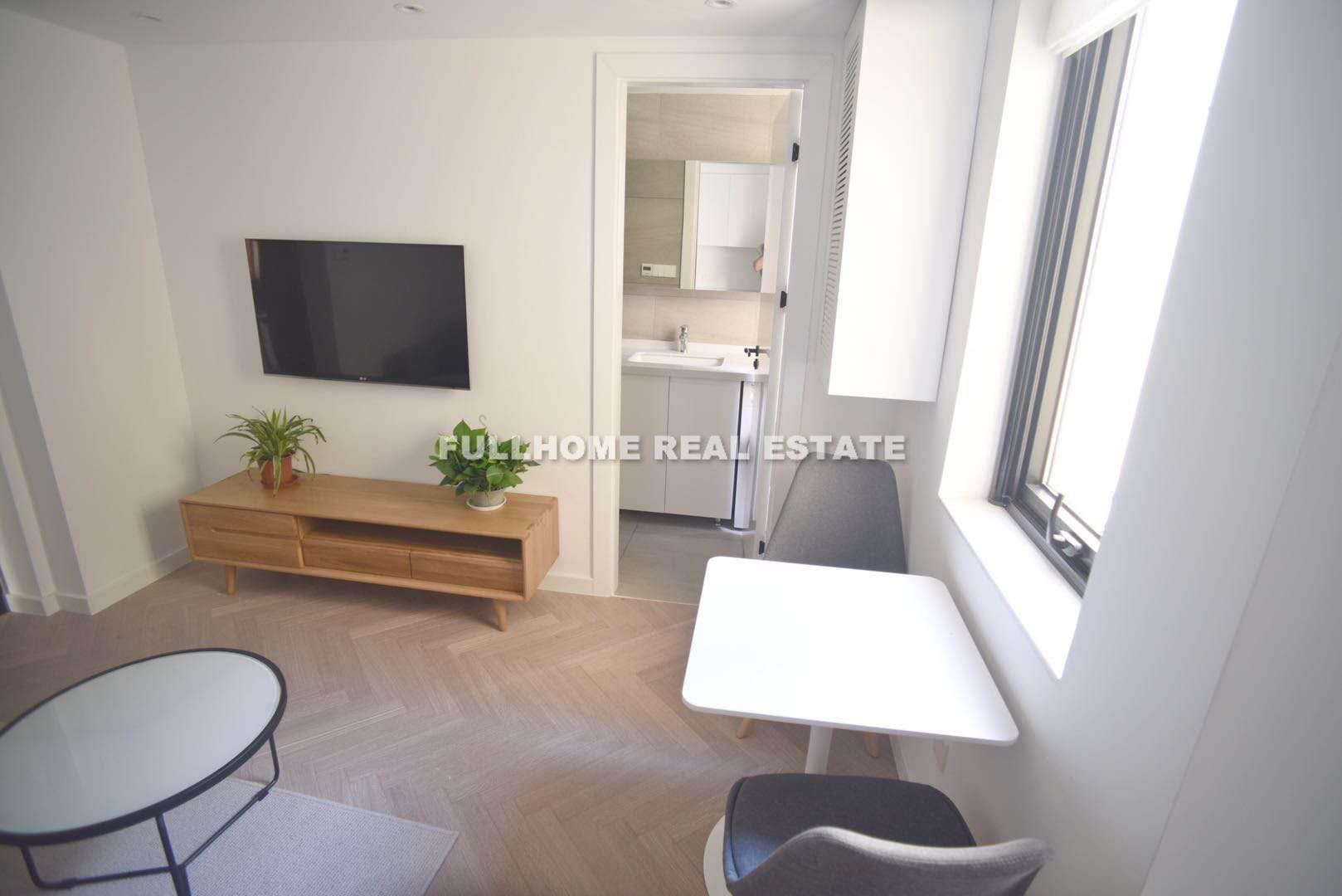 Lane 1-200 Yuqing Road Old House - 1 bedroom apartment in Shanghai, FFC, Downtown