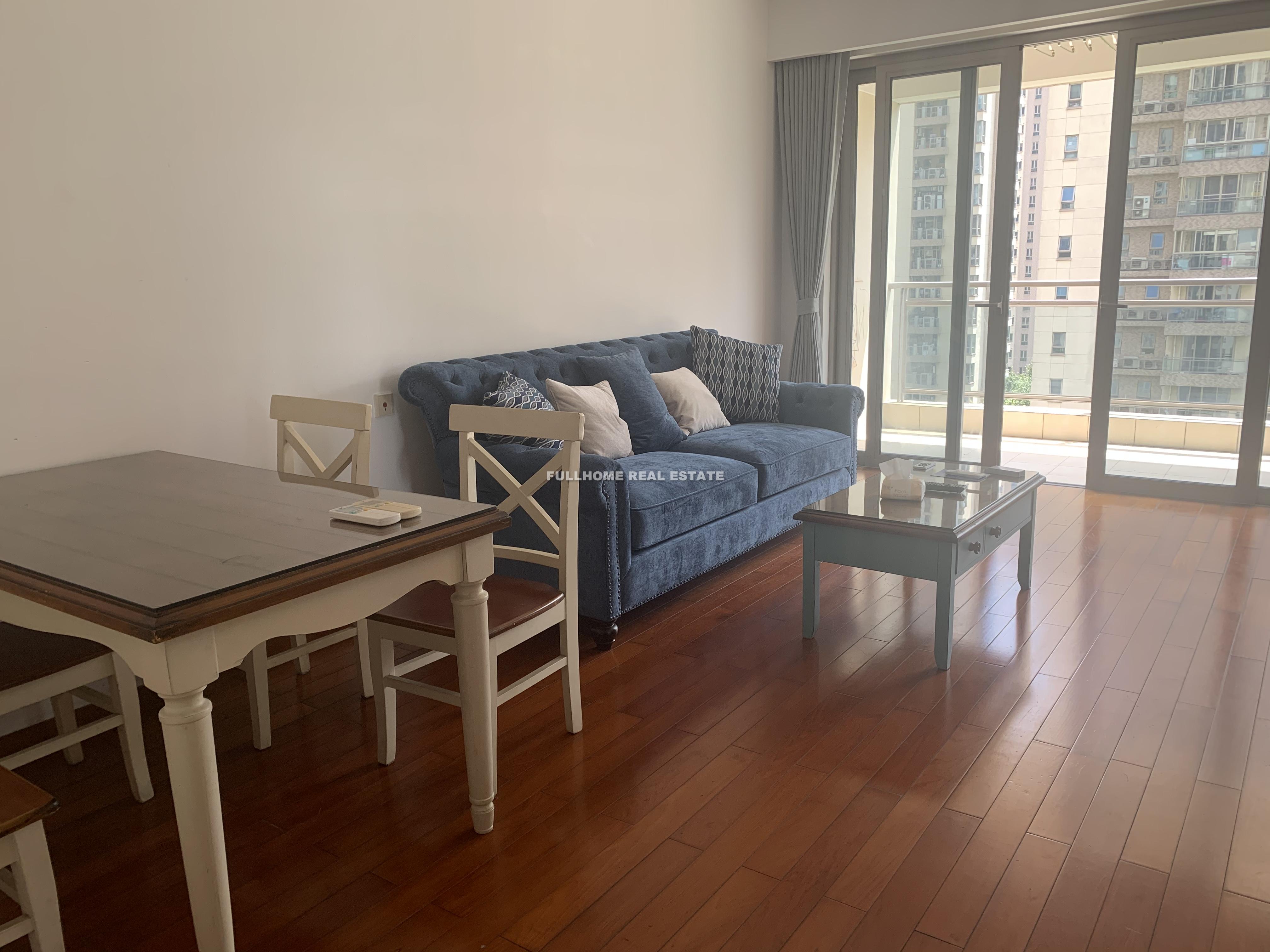 Yanlord Town - 2 bedroom apartment in Shanghai, Century Park and Lianyang, Pudong
