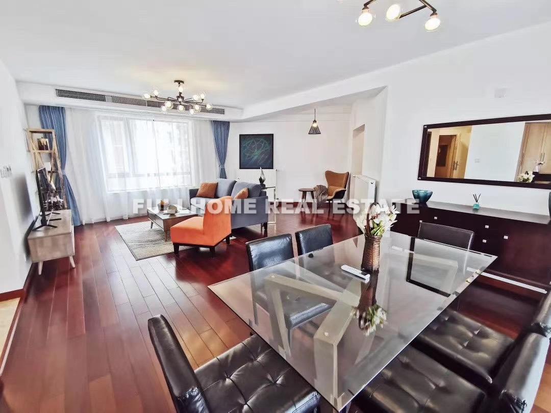 Novel Garden - 3 bedroom apartment in Shanghai, Xujiahui, Downtown