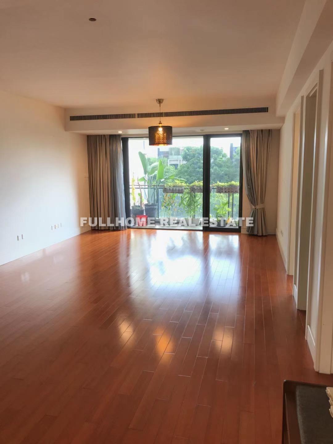 Casa Lakeville - 2 bedroom apartment in Shanghai, Xintiandi, Downtown