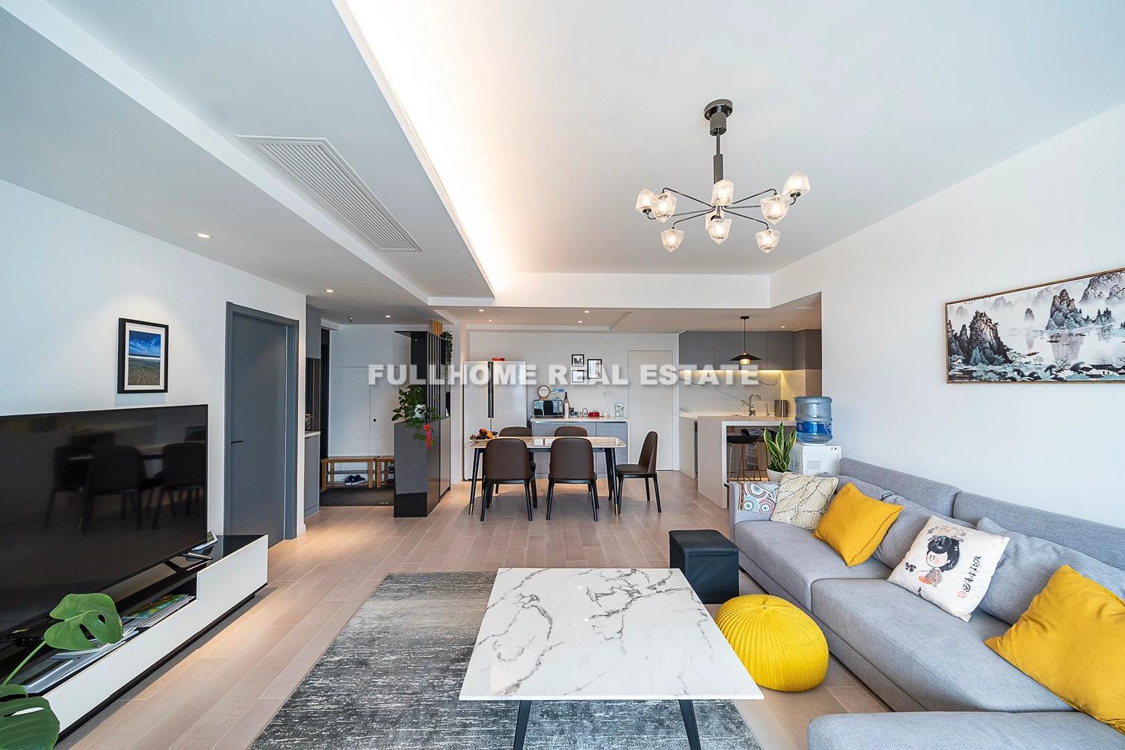 Haijia Mansion - 3 bedroom apartment in Shanghai, Downtown, Downtown