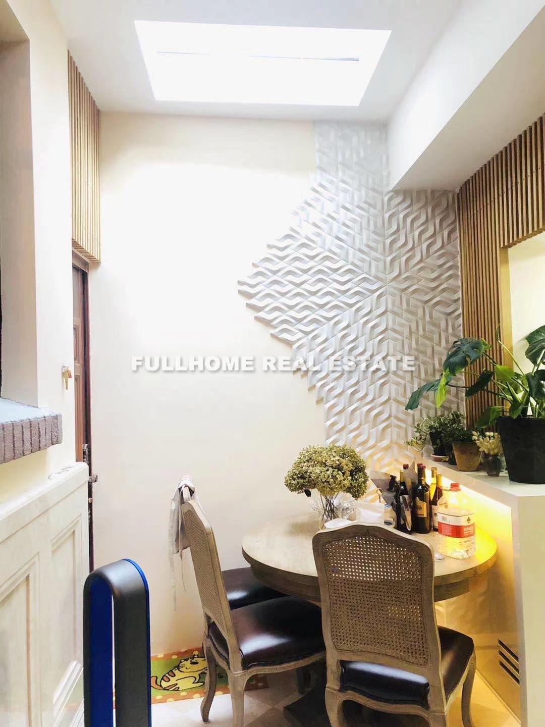 Lane 1-1000 South Shanxi Road Old House - 2 bedroom apartment in Shanghai, FFC, Downtown