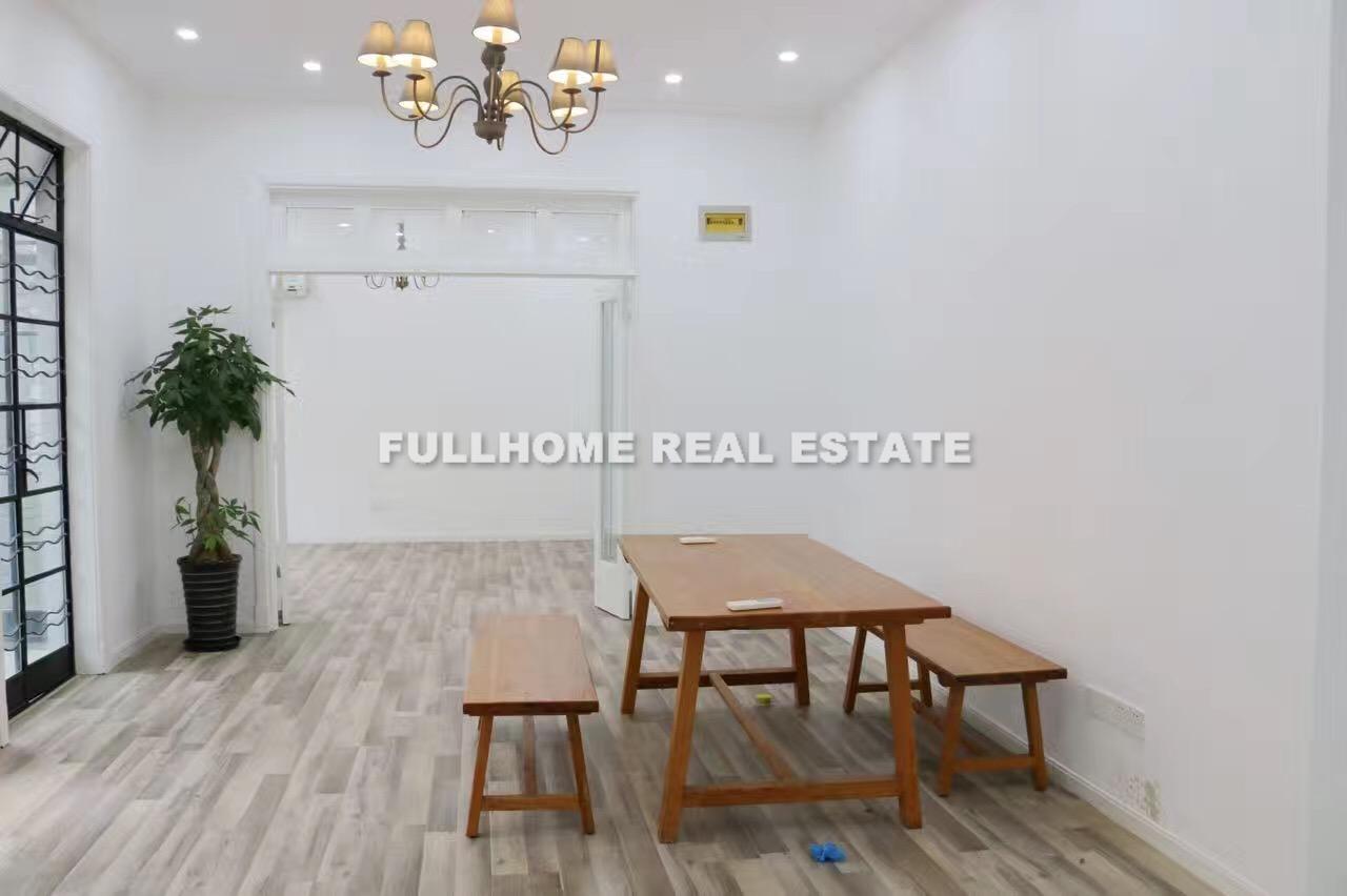 Same compound: Shangfang Garden, 2 bedrooms in Shanghai
