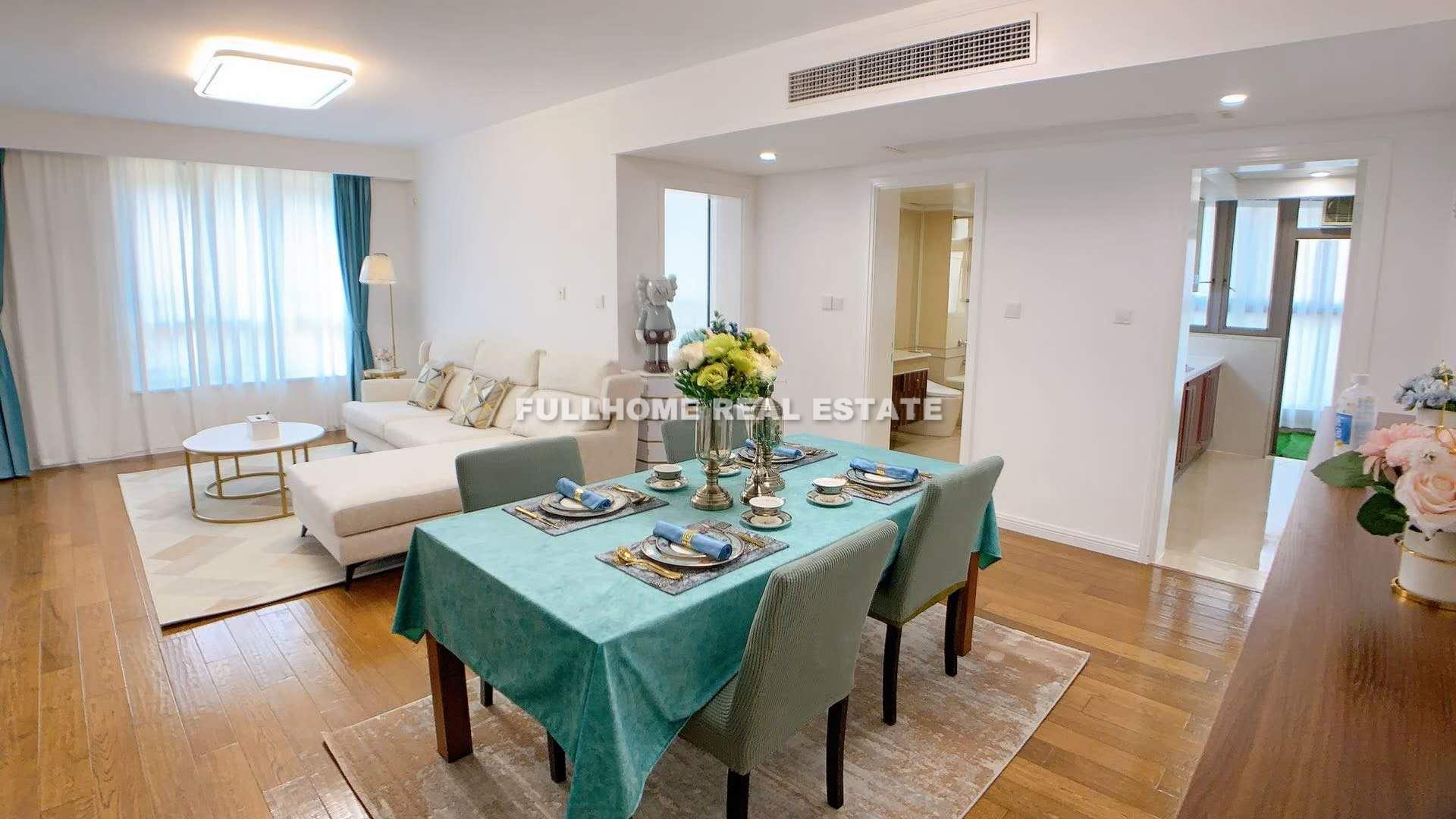 Maison Des Artistes - 2 bedroom apartment in Shanghai, Gubei, Hongqiao