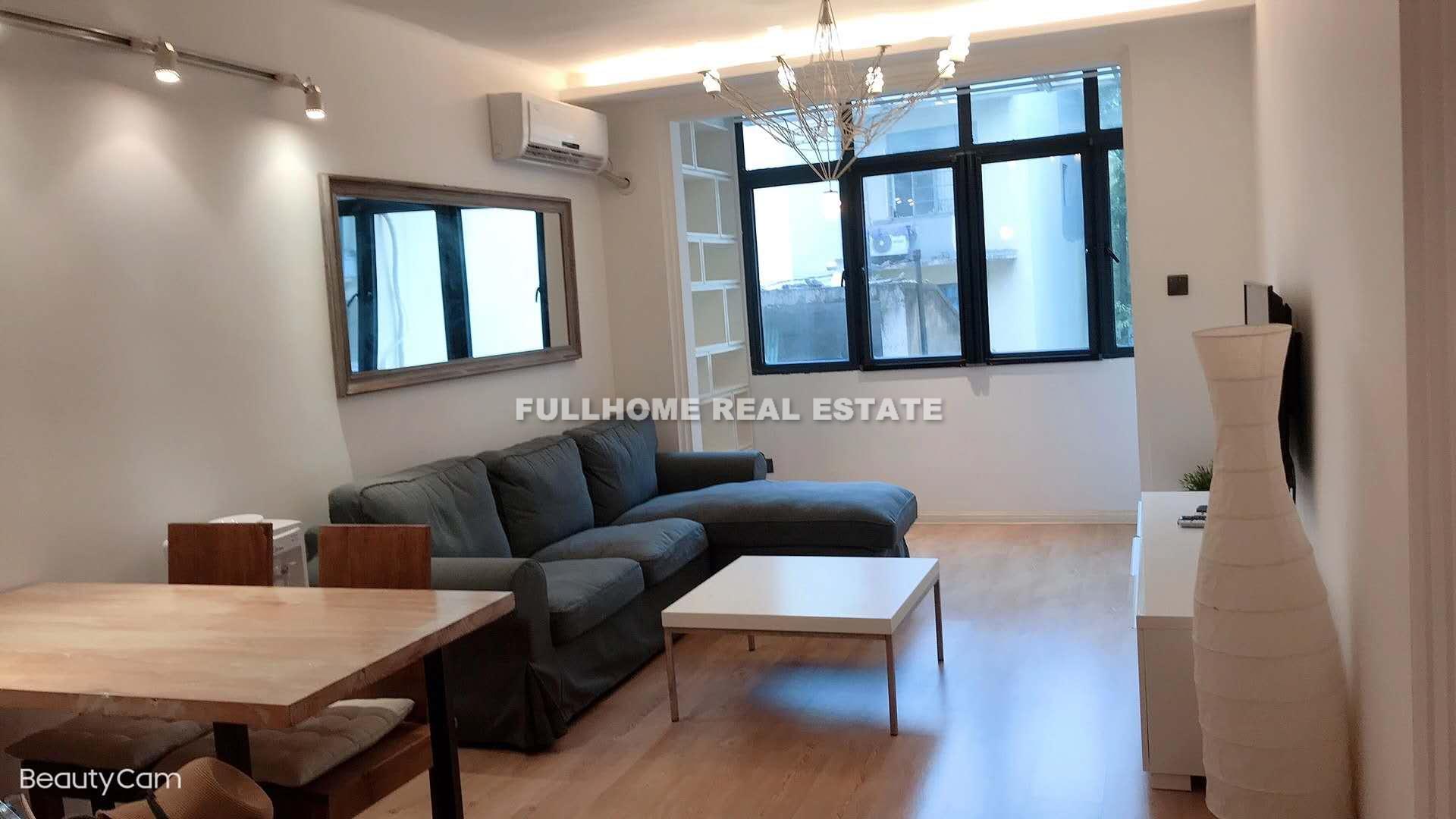 Lane 1-300 Yongjia Road Old House  - 1 bedroom apartment in Shanghai, Xintiandi, Downtown