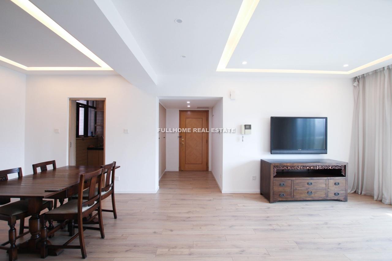 Ambassy Court - 3 bedroom apartment in Shanghai, FFC, Downtown