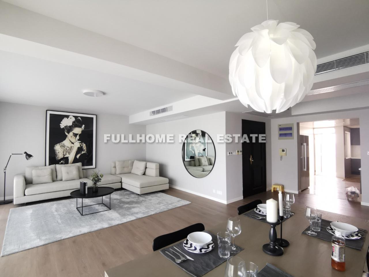 Bai Hui Garden - 4 bedroom apartment in Shanghai, , 