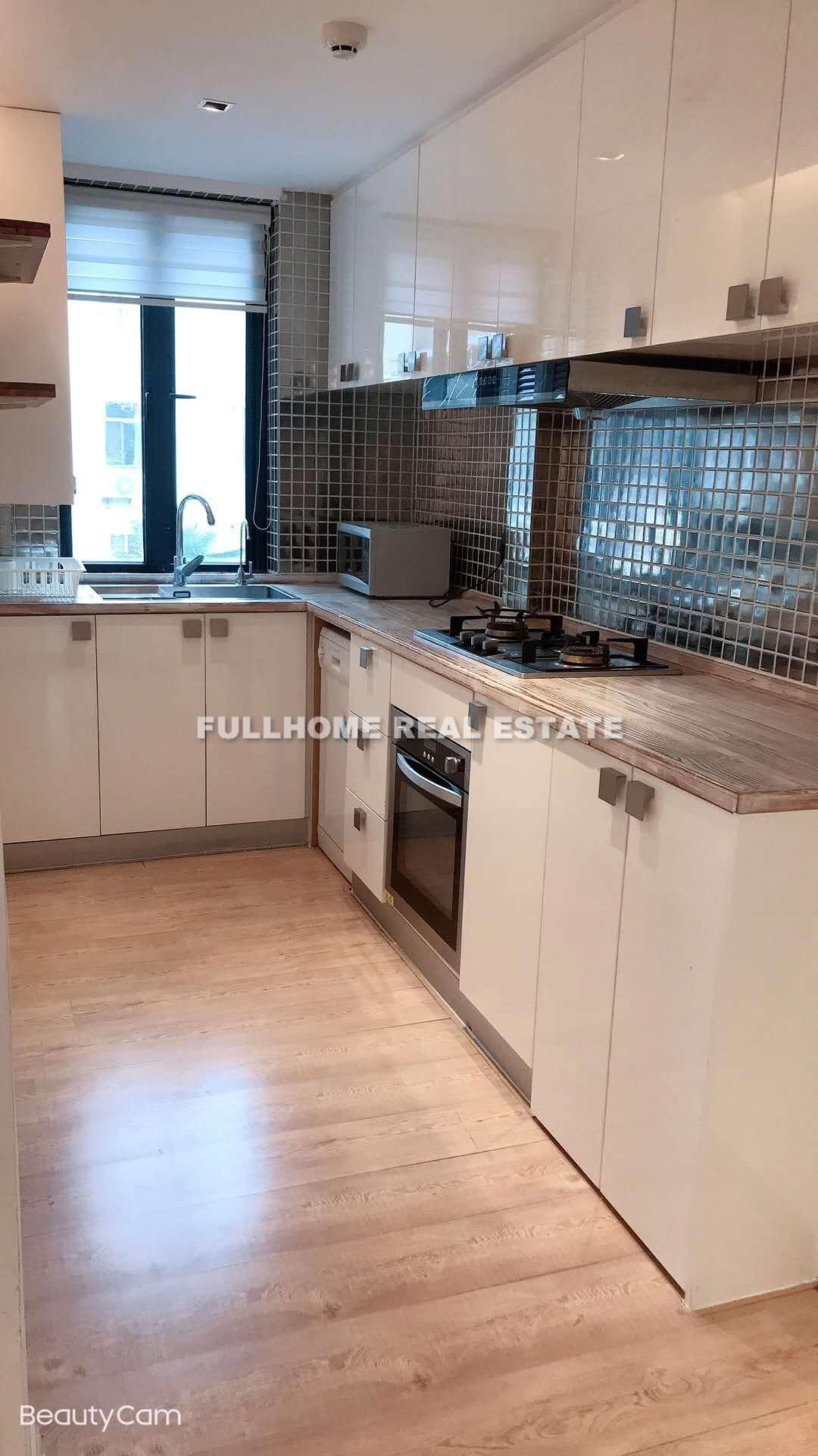 Lane 1-300 Yongjia Road Old House  - Interior view 5, Shanghai rental property