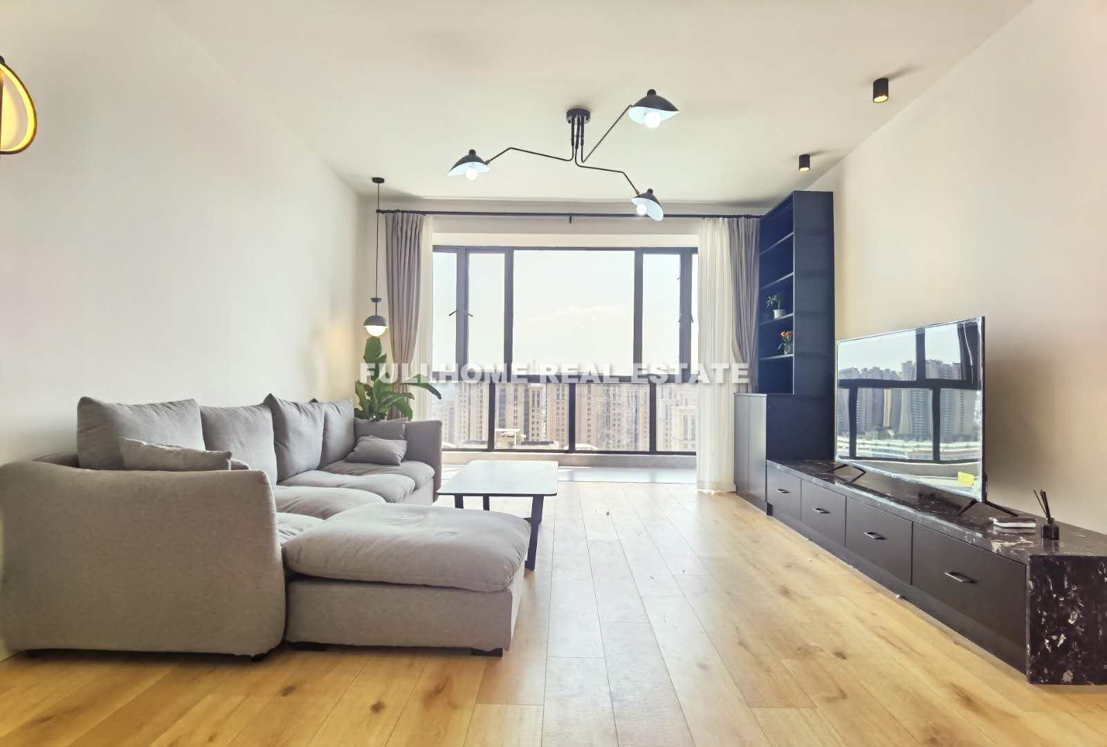 Poly Apartment - 3 bedroom apartment in Shanghai, Downtown, Downtown