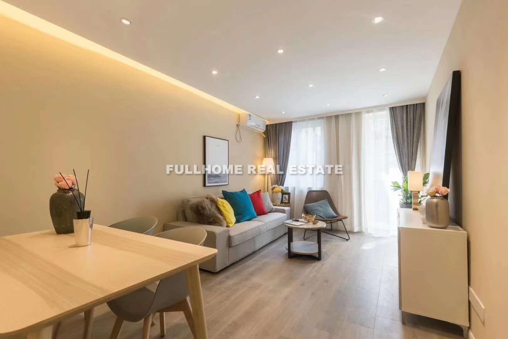 Same compound: Zhenhuali, 1 bedrooms in Shanghai