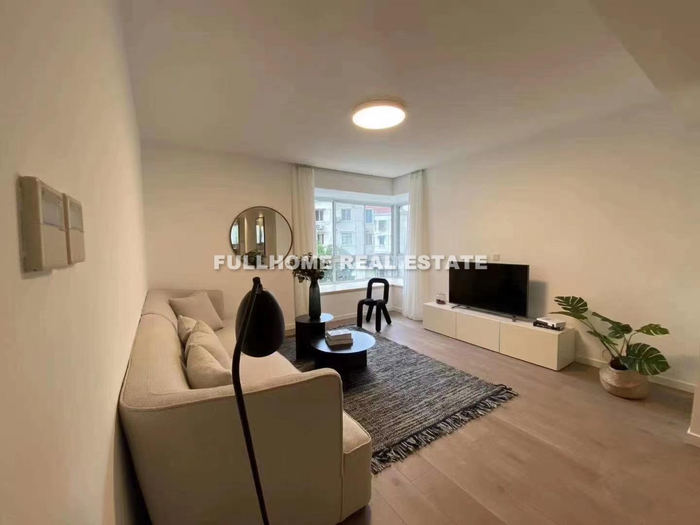 Jing An Feng Hua - 3 bedroom apartment in Shanghai, Jing An, Downtown
