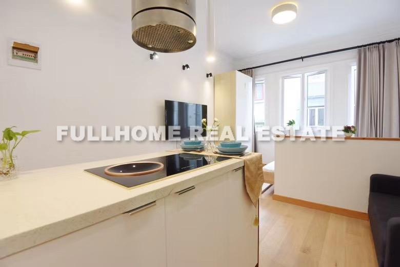 Lane 1-400 Changle Road Old House - 1 bedroom apartment in Shanghai, Jing An, Downtown