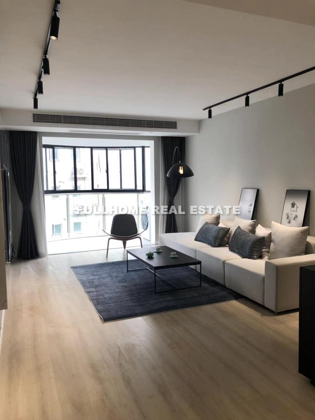 Jingan Hebin Garden - 2 bedroom apartment in Shanghai, Jing An, Downtown