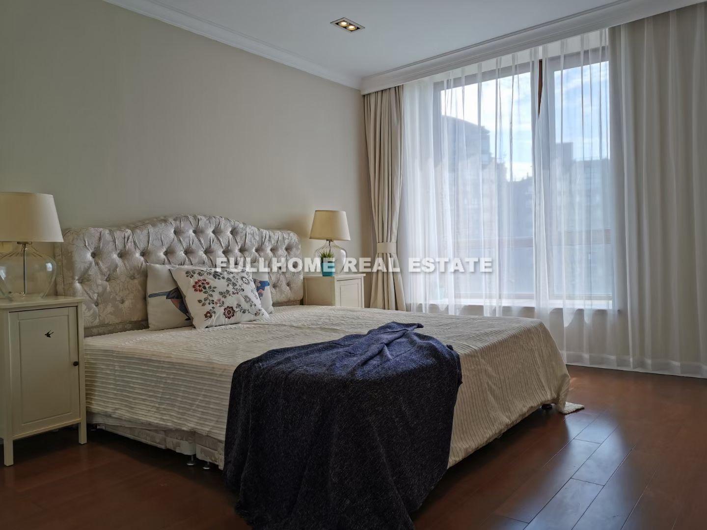 Gubei International Plaza - Interior view 5, Shanghai rental property