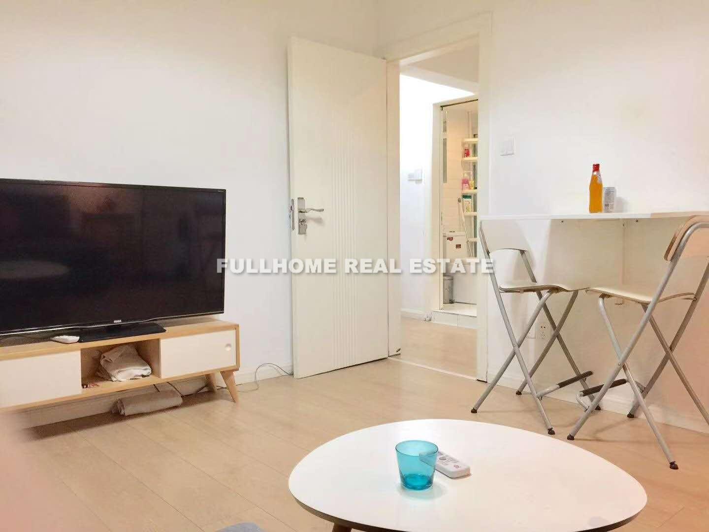 Lane 1-999Yuyuan Road Old House - 1 bedroom apartment in Shanghai, Jing An, Downtown