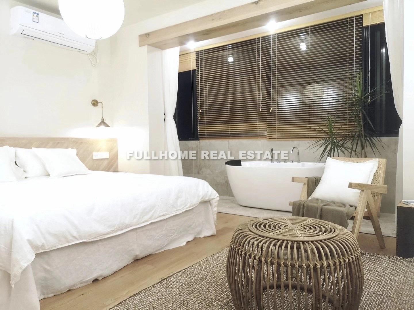 Lane 1-500 Wanpin Road Old House	 - Interior view 2, Shanghai rental property