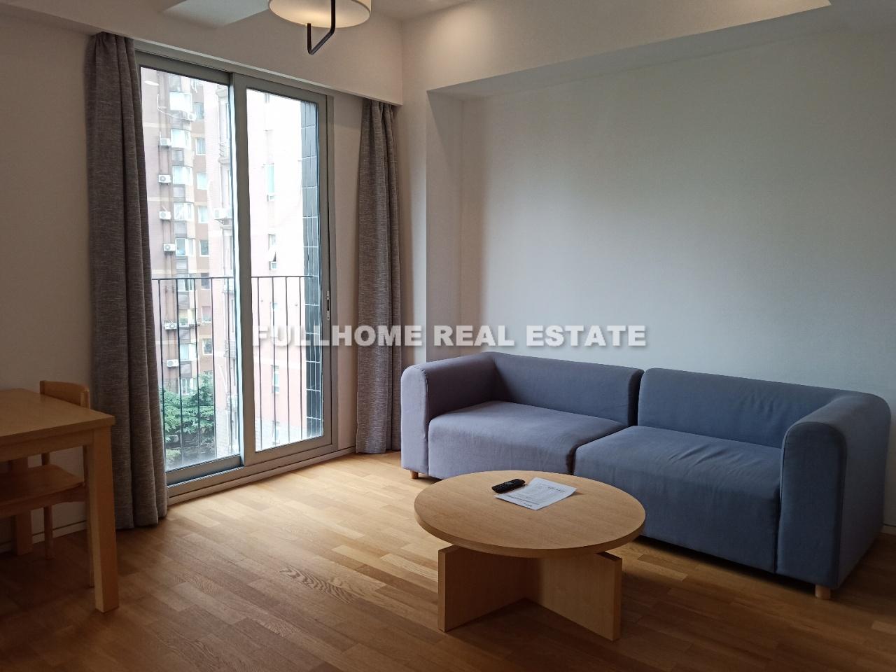 Base Serviced Apartment @Wending - 1 bedroom apartment in Shanghai, Xujiahui, Downtown