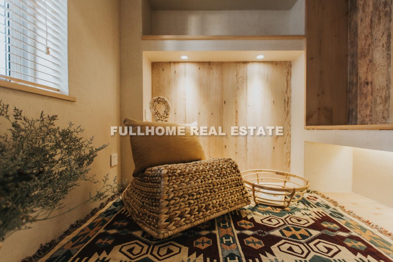 Lane 1000-1500 Xinzha Road Old House	 - Interior view 8, Shanghai rental property