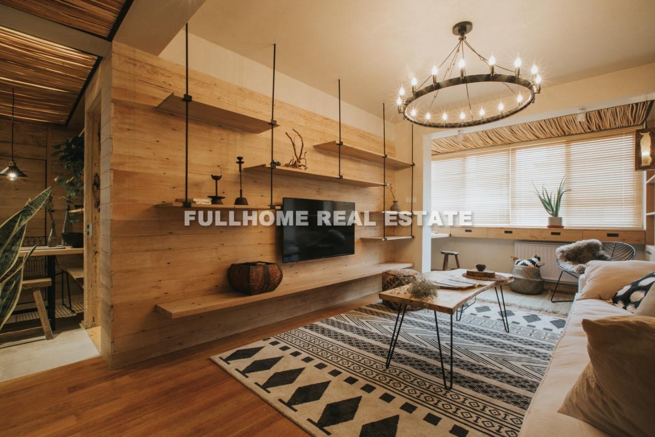 Lane 1000-1500 Xinzha Road Old House	 - Interior view 2, Shanghai rental property