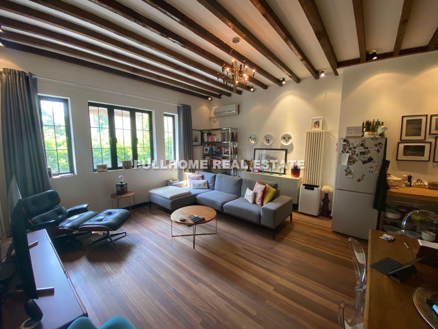 Lane 1-100 Fenyang Road Old House - 3 bedroom apartment in Shanghai, FFC, Downtown