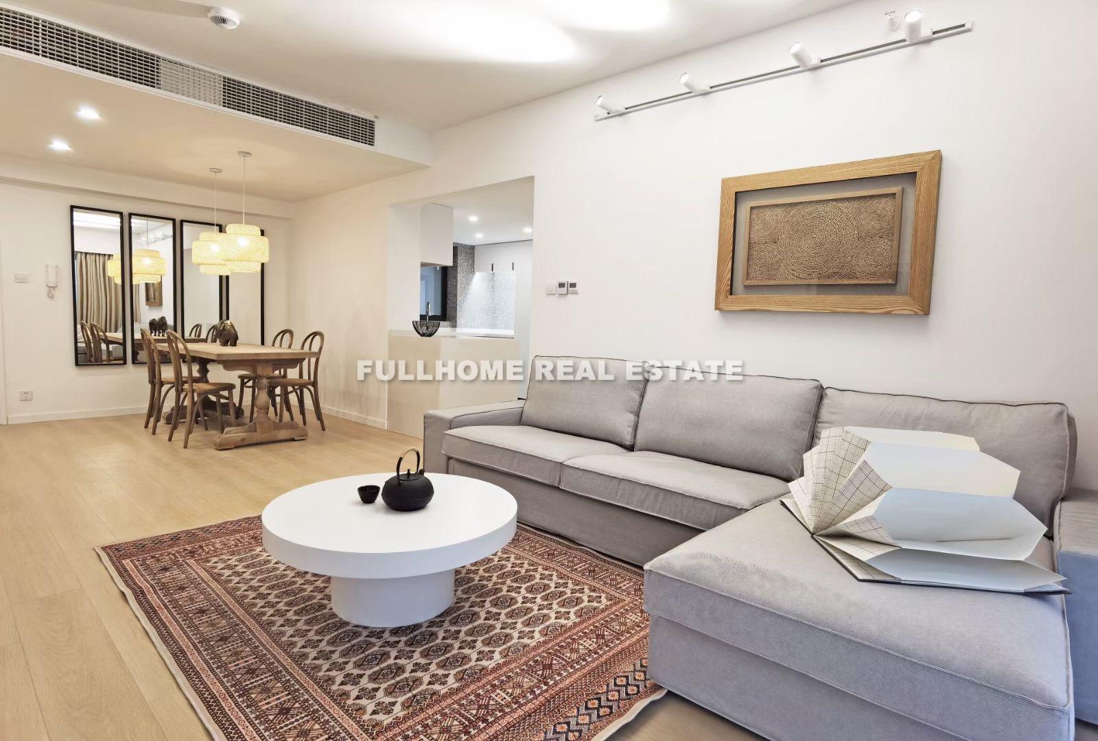 Regent Place - 3 bedroom apartment in Shanghai, Jing An, Downtown