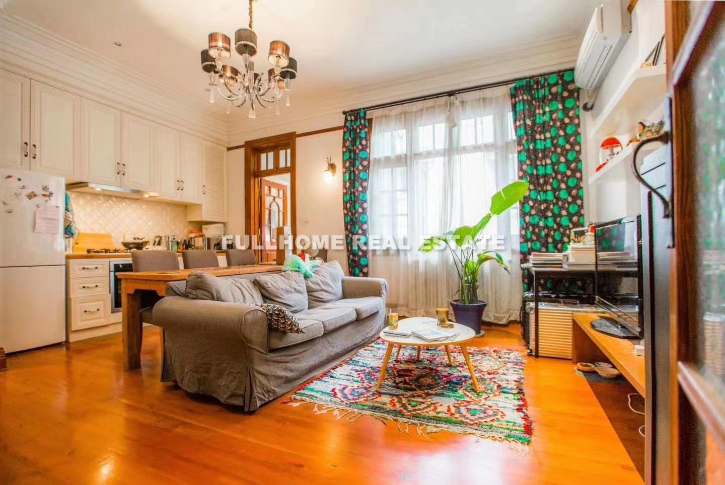 Lane 1-999Yuyuan Road Old House - 1 bedroom apartment in Shanghai, Jing An, Downtown