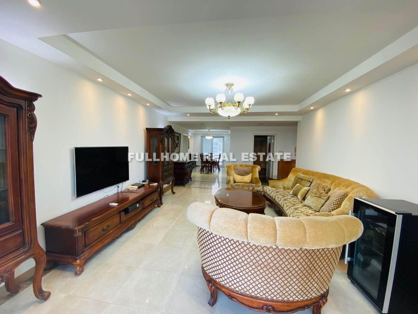 Rainbow Garden - 3 bedroom apartment in Shanghai, Hongqiao, Hongqiao