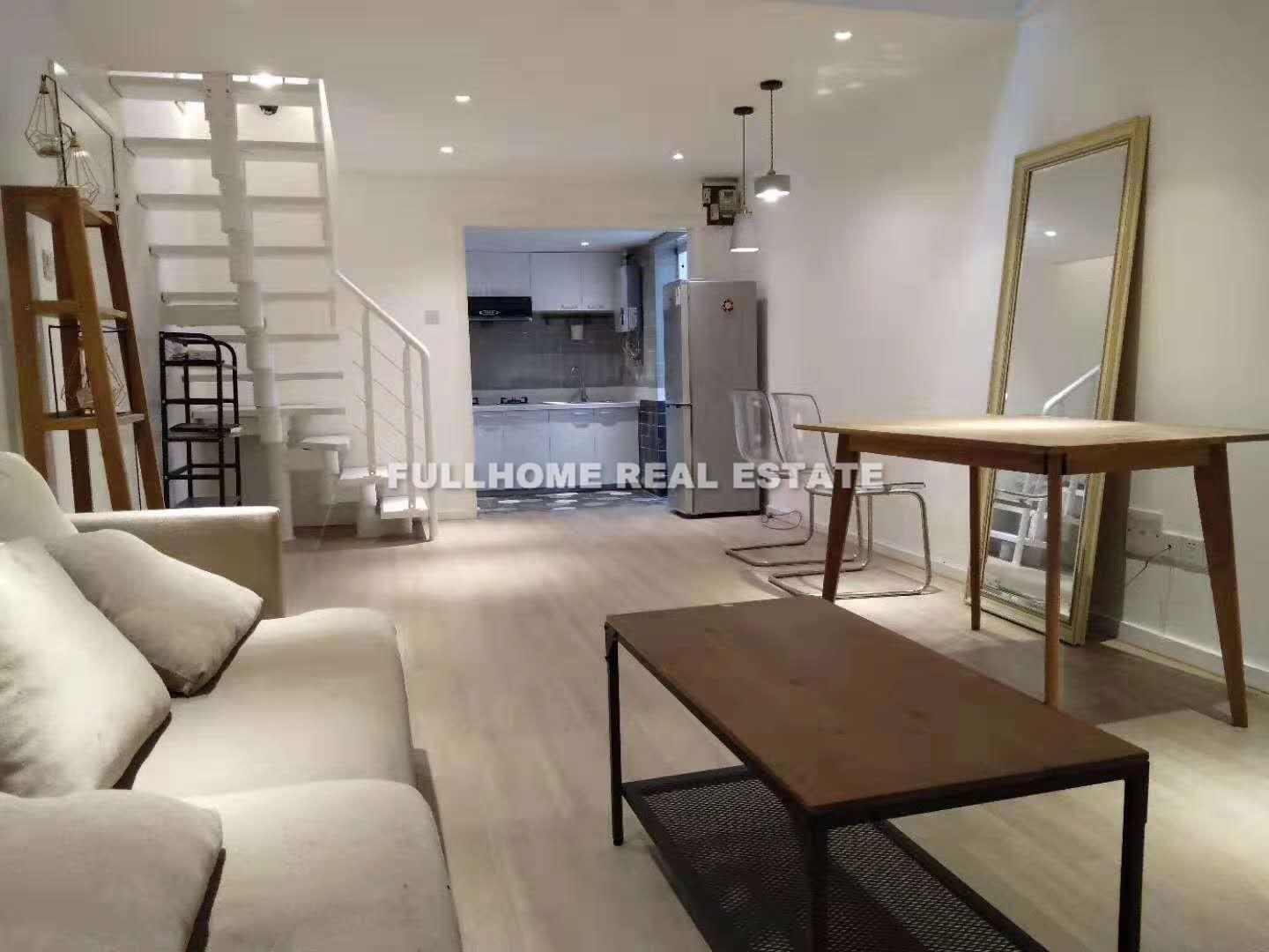 Lane 1-200 Yongfu Road Old House - 1 bedroom apartment in Shanghai, , 