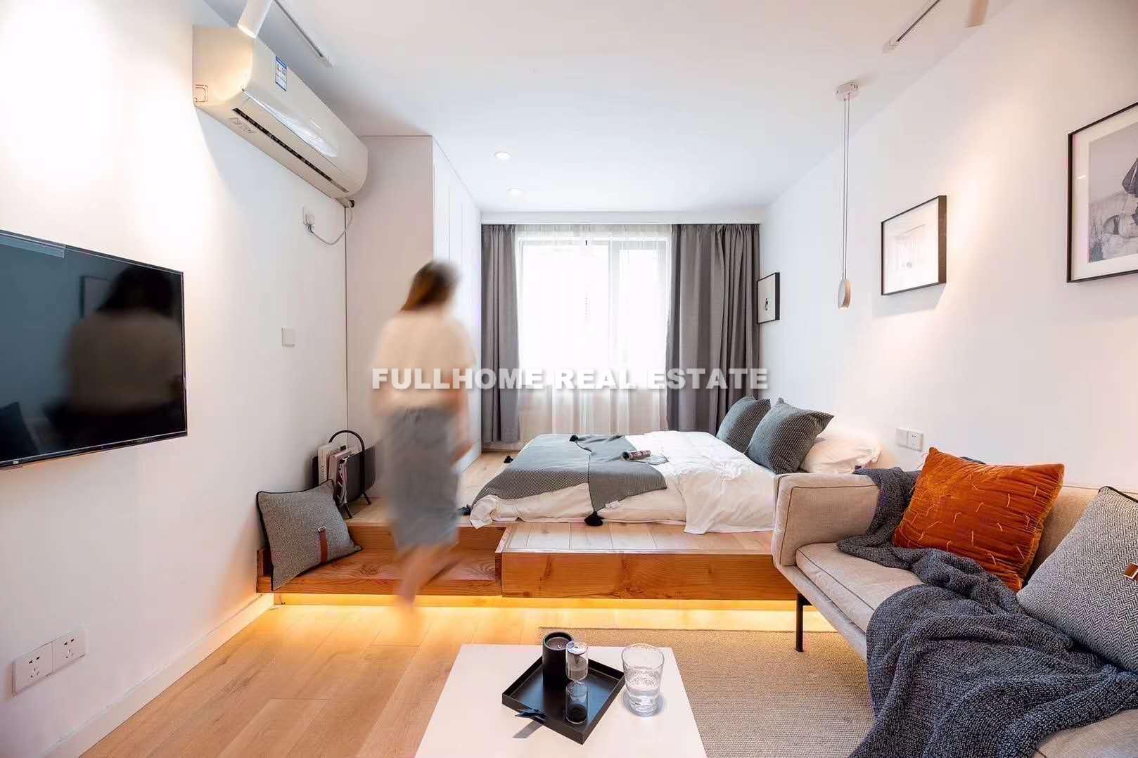 Lane 100-300 Fumin Road Old House - 1 bedroom apartment in Shanghai, Jing An, Downtown