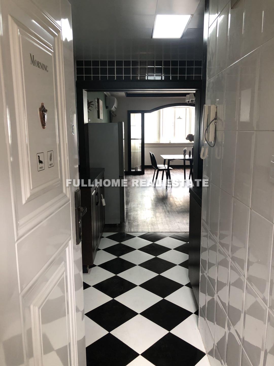 Lane 1-1000 North Shanxi Road Old House - Interior view 2, Shanghai rental property
