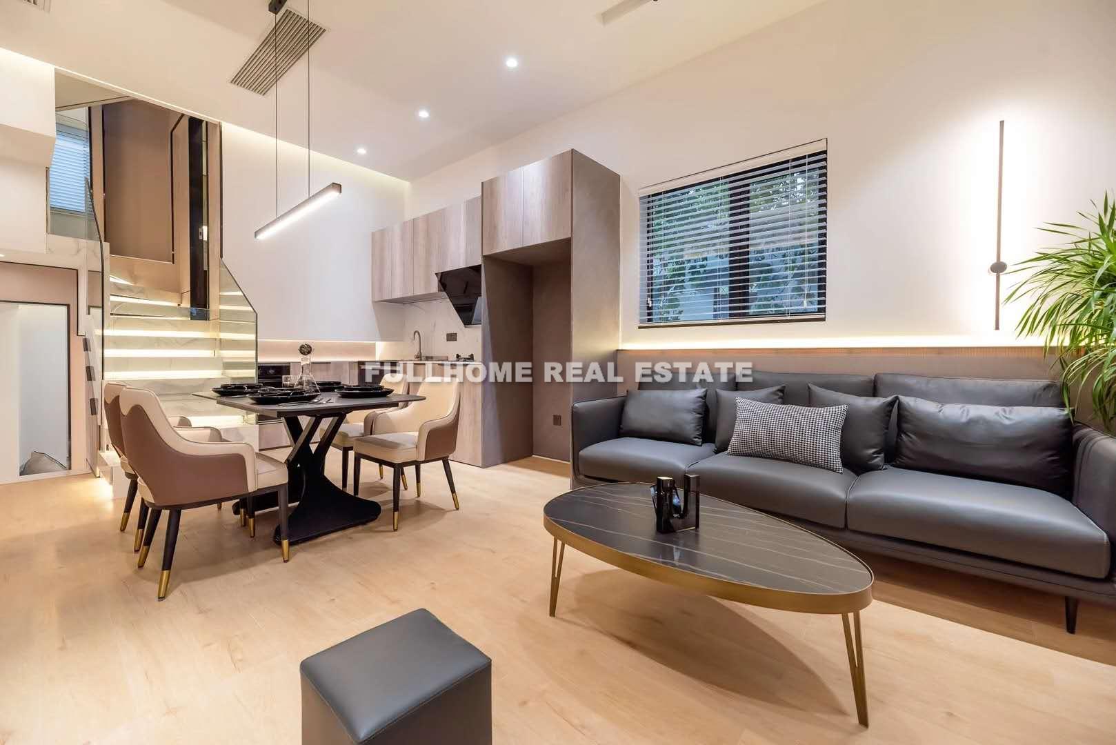 Lane 200-500 South Xiang Yang Road Old House - 2 bedroom apartment in Shanghai, Downtown, Downtown