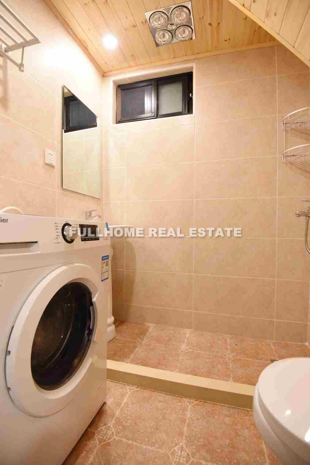 M. Yanan Road Old House - Interior view 3, Shanghai rental property
