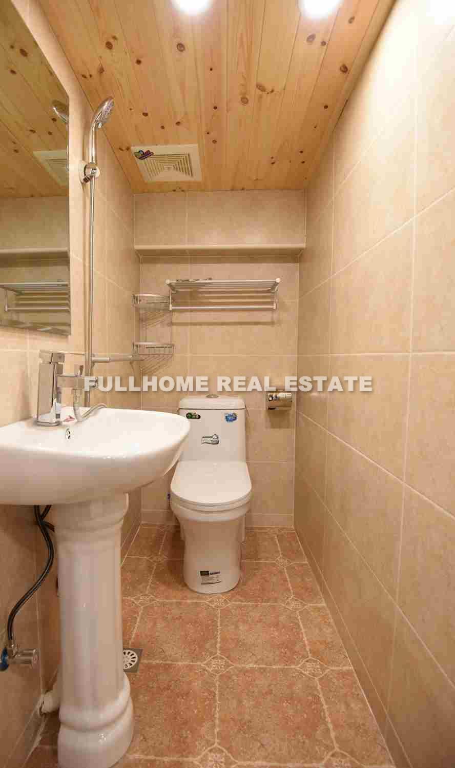 M. Yanan Road Old House - Interior view 5, Shanghai rental property