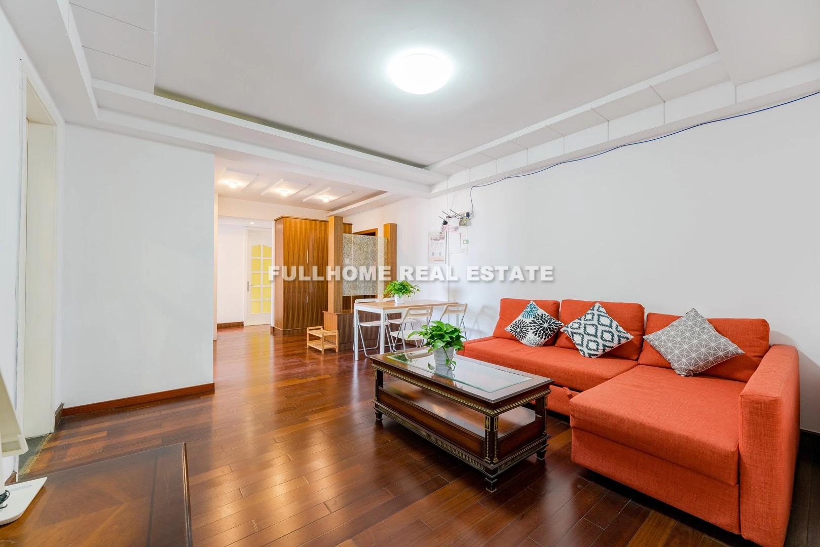 Nian Ping Hua Yuan - 4 bedroom apartment in Shanghai, , 