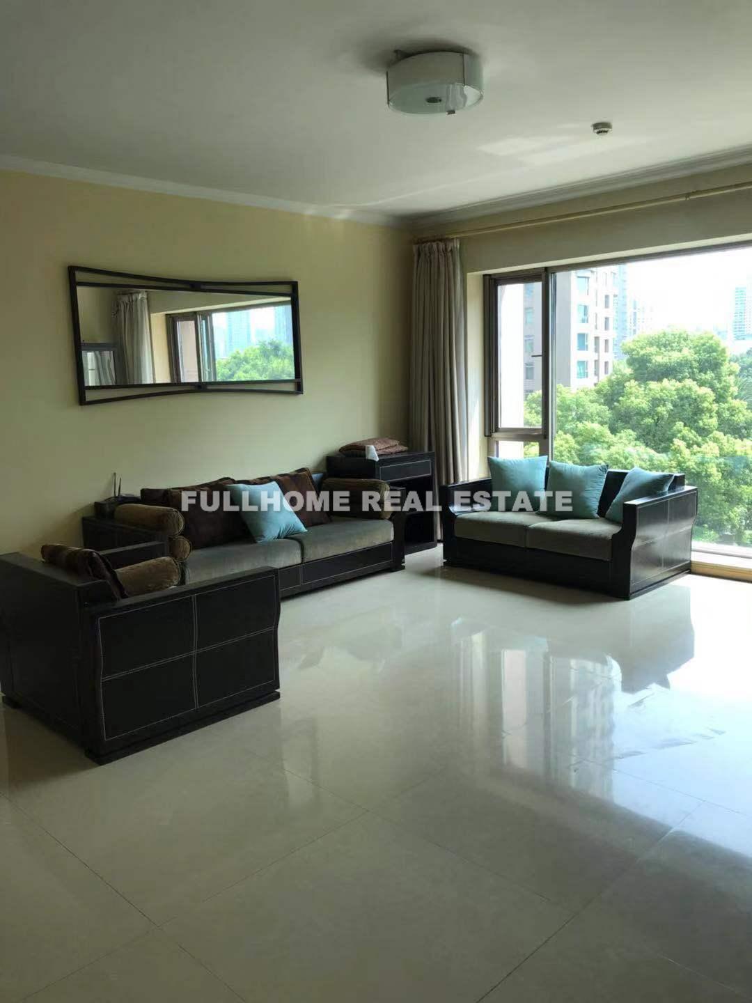 Shimao Riviera Garden - 3 bedroom apartment in Shanghai, Lujiazui, Pudong