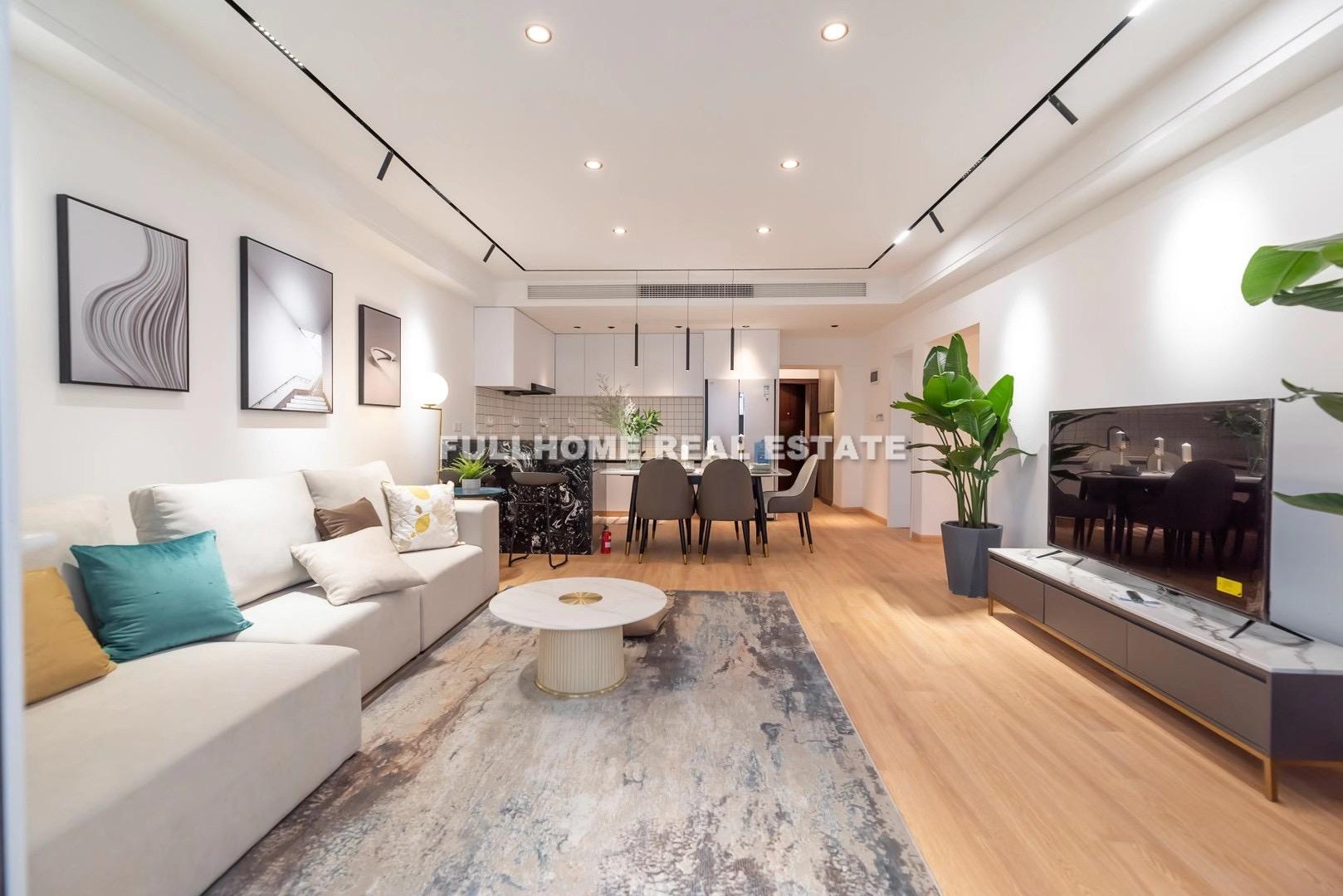 MingYuan Century City - 4 bedroom apartment in Shanghai, FFC, Downtown