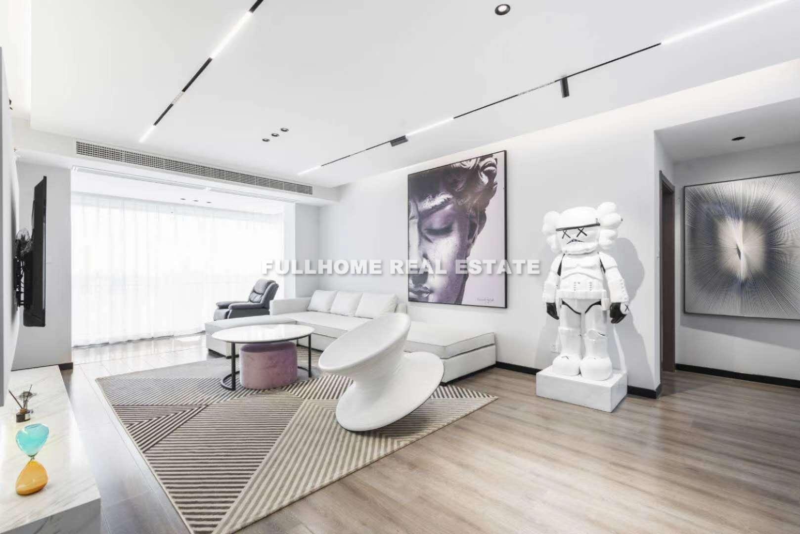 Same compound: Changde Mingyuan, 3 bedrooms in Shanghai