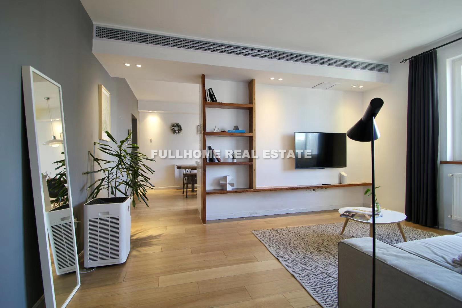 Zhao Jia Qiao - 2 bedroom apartment in Shanghai, Jing An, Downtown