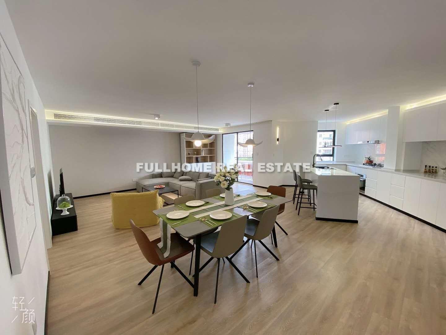 Wutong Garden - 3 bedroom apartment in Shanghai, Xujiahui, Downtown