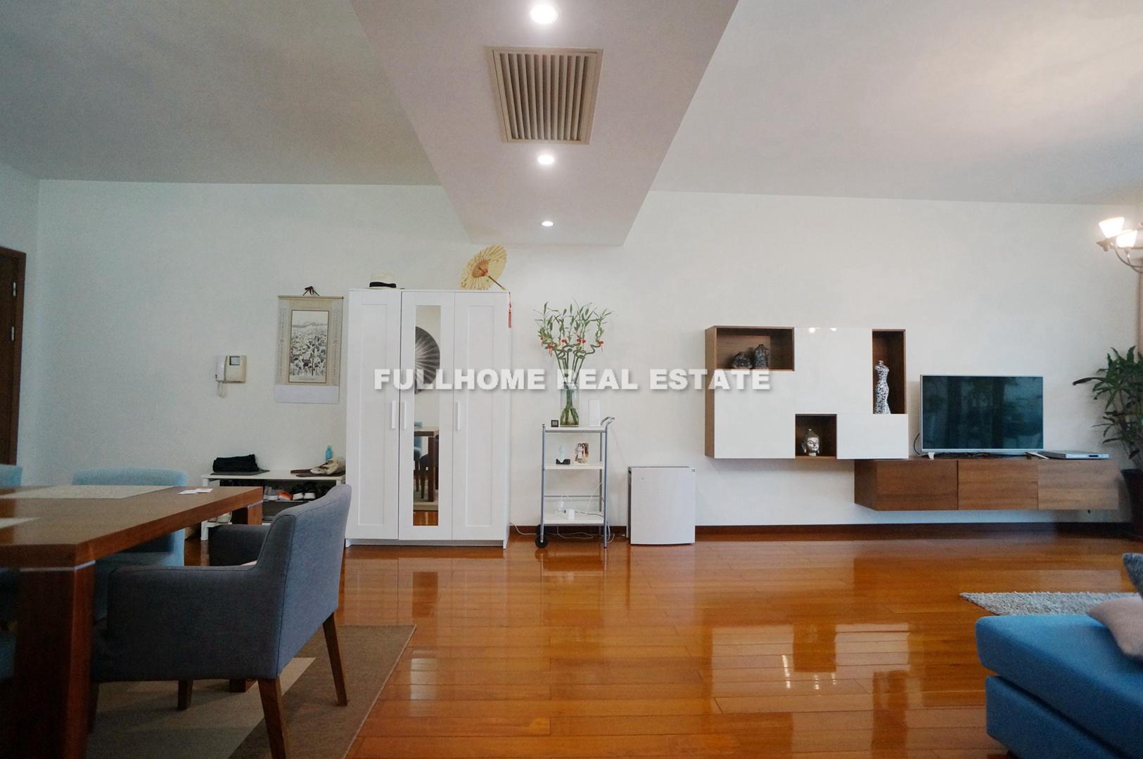 Yanlord Garden - 4 bedroom apartment in Shanghai, Lujiazui, Pudong