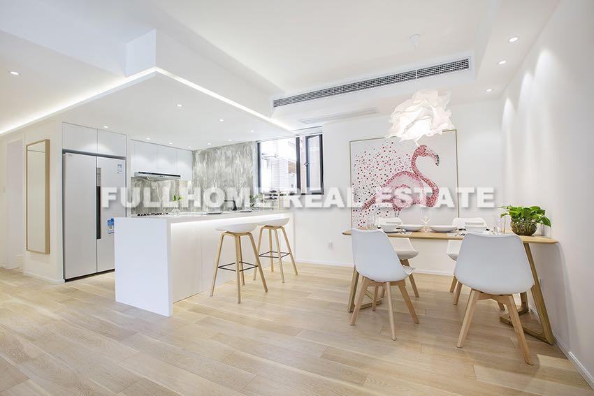 Novel Garden - 4 bedroom apartment in Shanghai, Xujiahui, Downtown