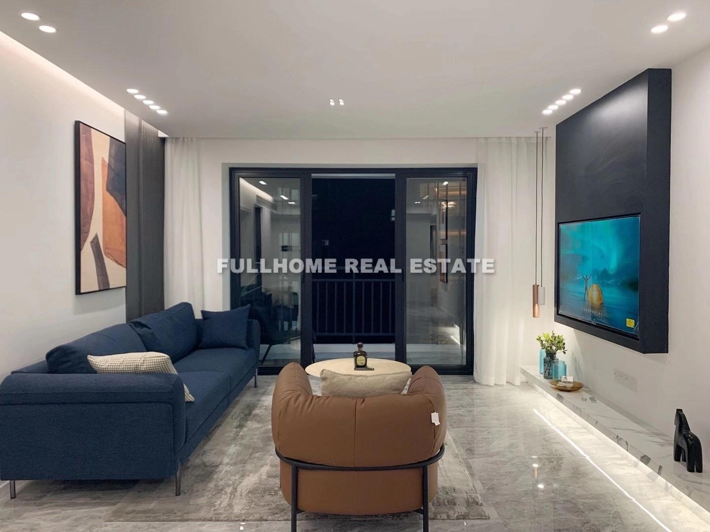 Jingan Yige - 3 bedroom apartment in Shanghai, Jing An, Downtown