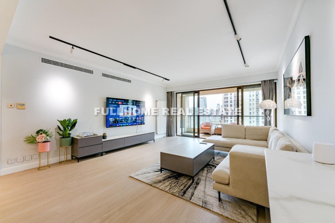 Lakeville Regency - 3 bedroom apartment in Shanghai, Xintiandi, Downtown