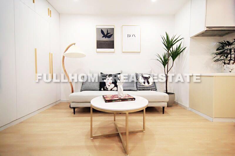 Junhao international - 1 bedroom apartment in Shanghai, Downtown, Downtown